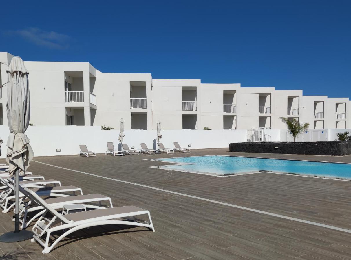 Apartamento Vero Senator, Costa Teguise Bagian luar foto
